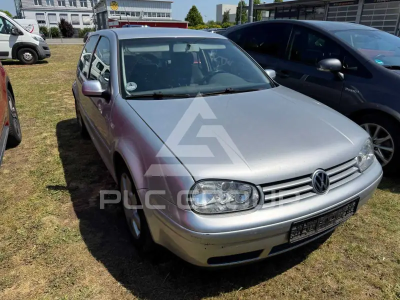 2003 Volkswagen GOLF