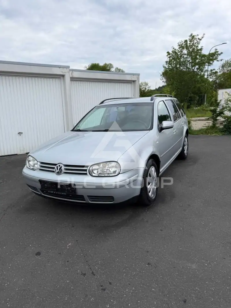 2003 Volkswagen GOLF