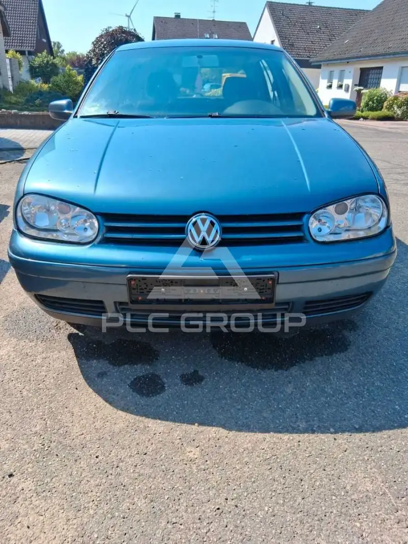 2003 Volkswagen GOLF