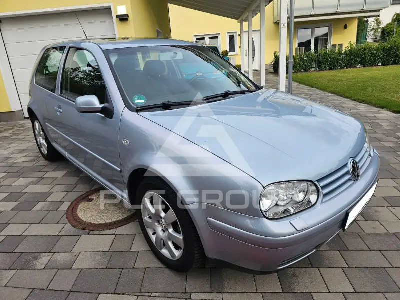 2003 Volkswagen GOLF