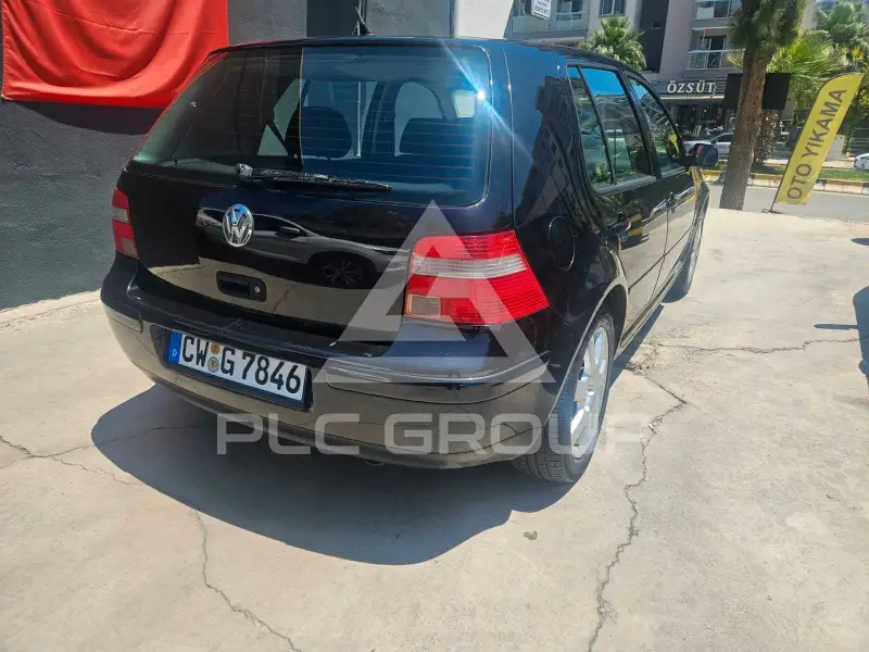 2003 Volkswagen GOLF