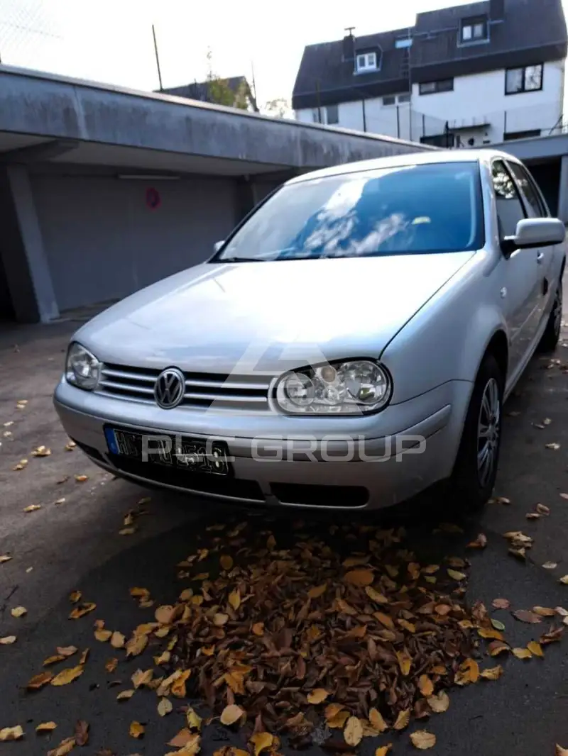 2003 Volkswagen GOLF