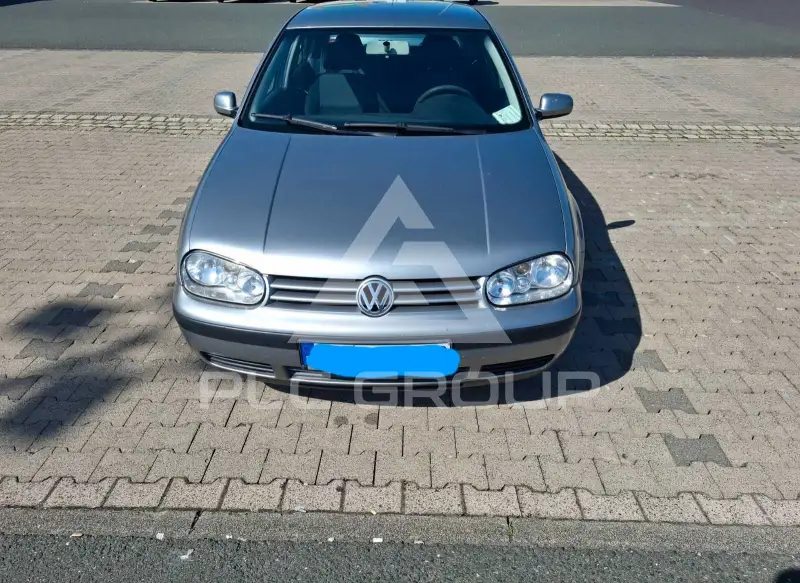 2003 Volkswagen GOLF