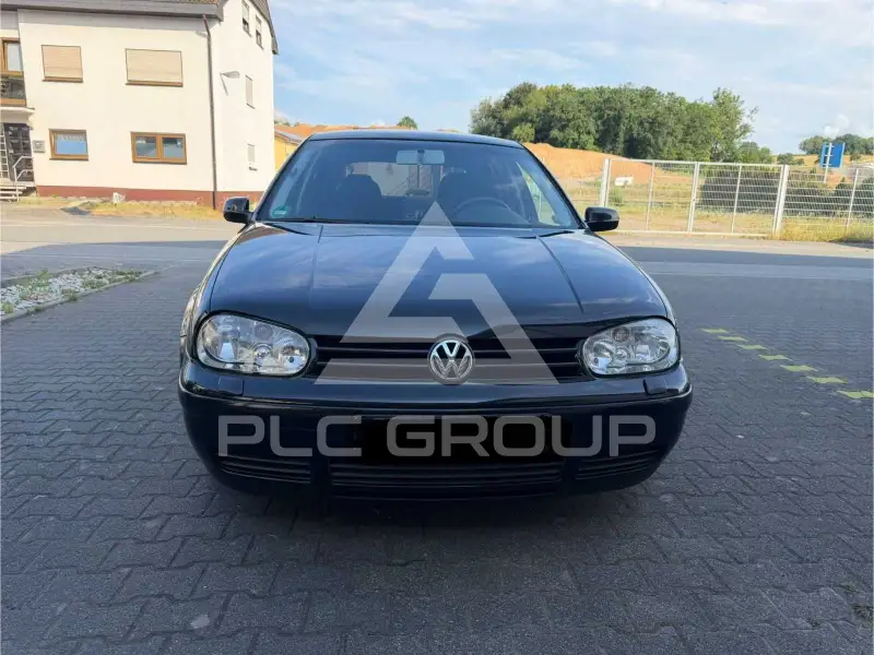 2003 Volkswagen GOLF