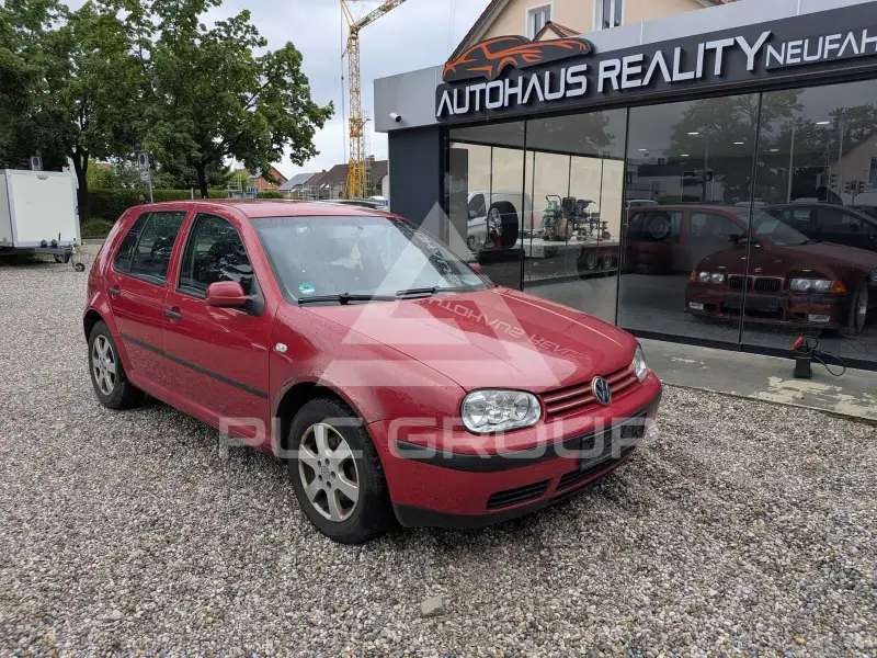 2003 Volkswagen GOLF