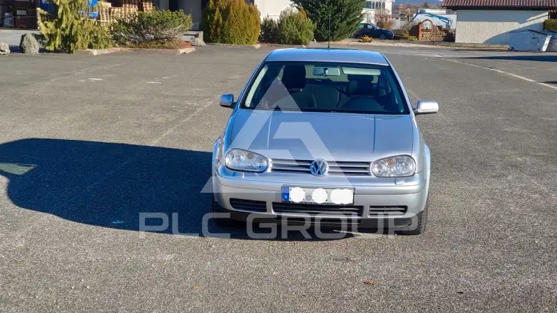 2003 Volkswagen GOLF