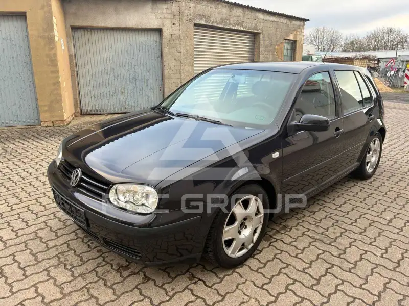 2003 Volkswagen GOLF