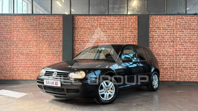 2003 Volkswagen GOLF