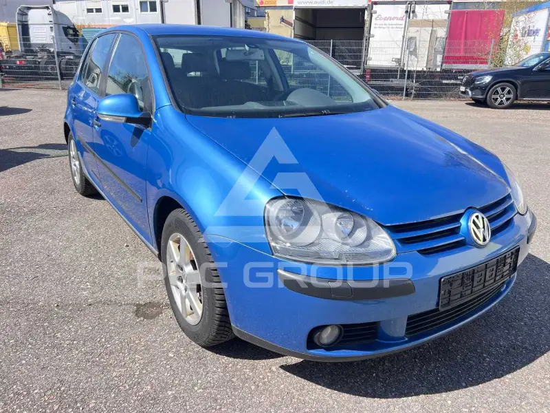 2003 Volkswagen GOLF