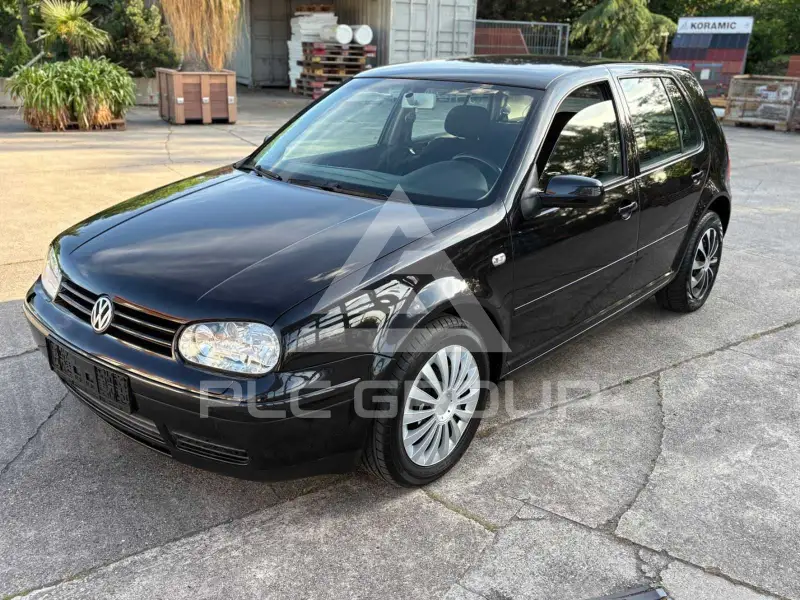 2003 Volkswagen GOLF