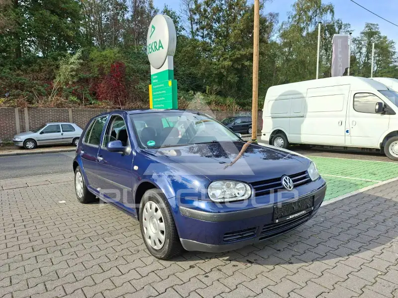 2003 Volkswagen GOLF