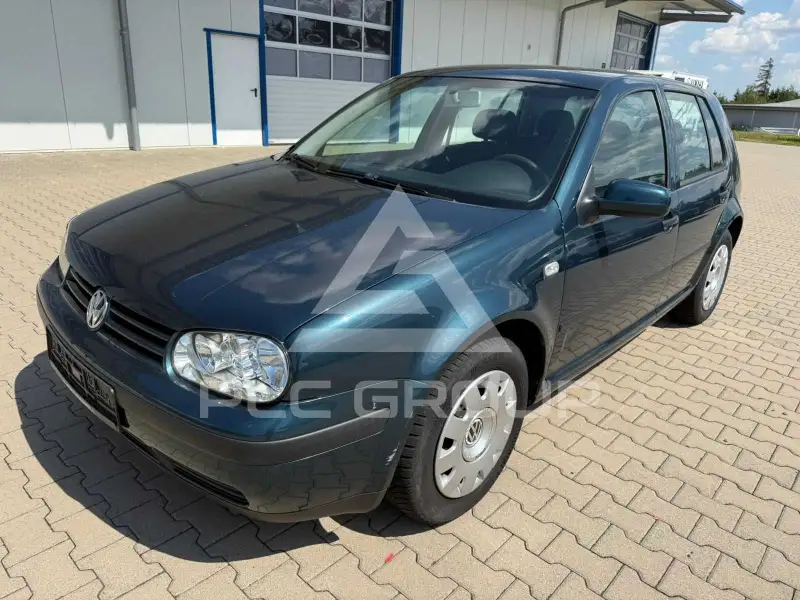 2003 Volkswagen GOLF