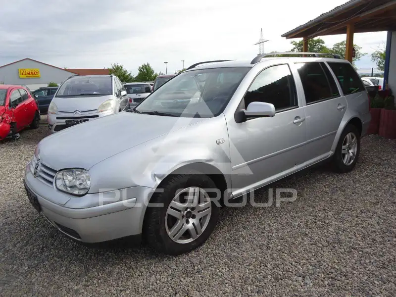 2003 Volkswagen GOLF
