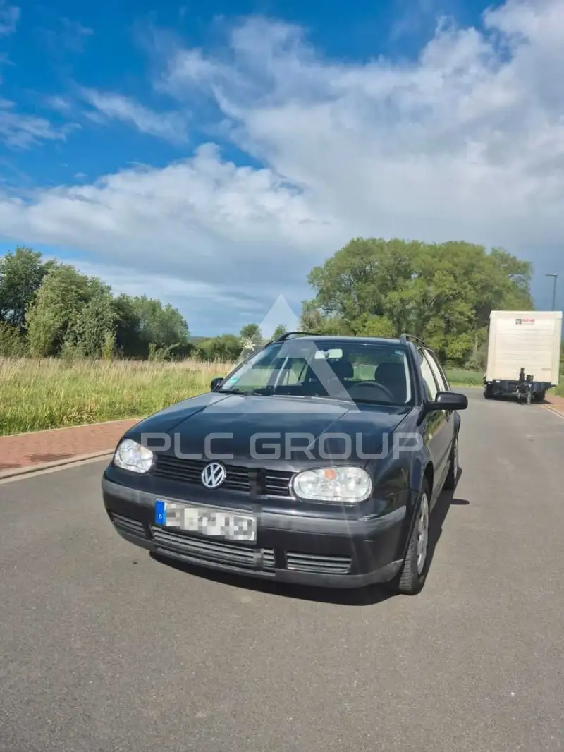 2003 Volkswagen GOLF