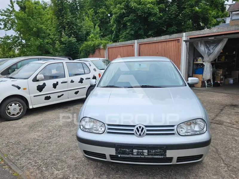2003 Volkswagen GOLF