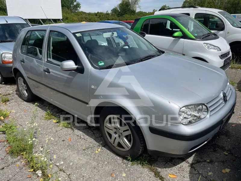 2002 Volkswagen GOLF