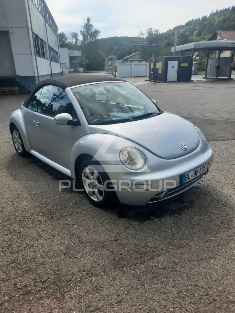 2003 Volkswagen BEETLE