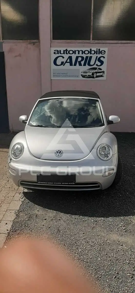 2003 Volkswagen BEETLE