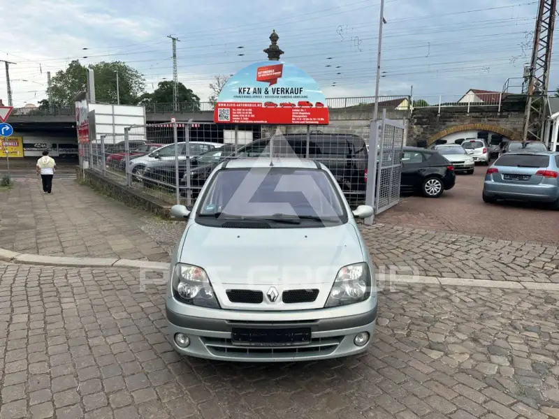 2003 Renault Scenic