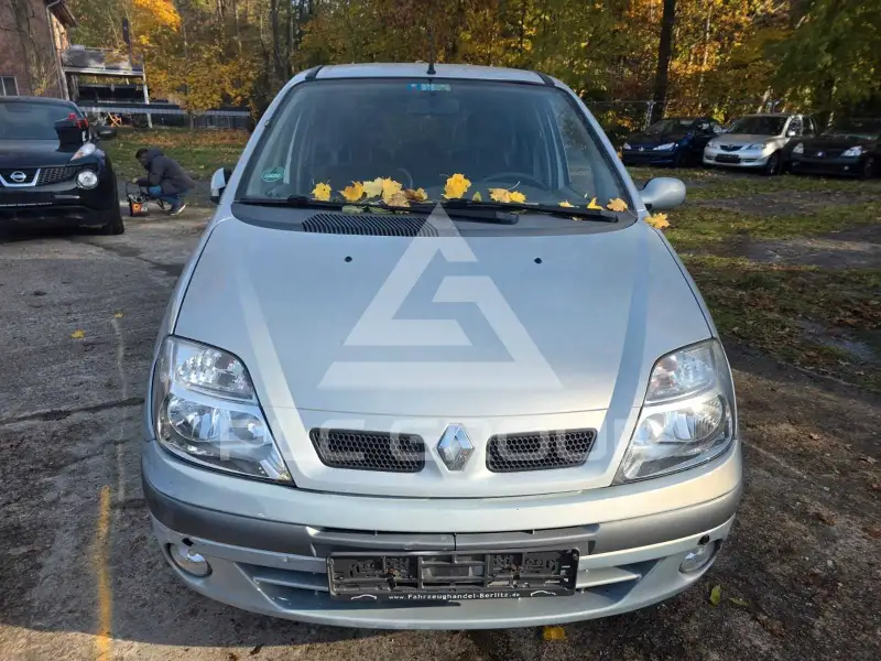 2003 Renault Scenic