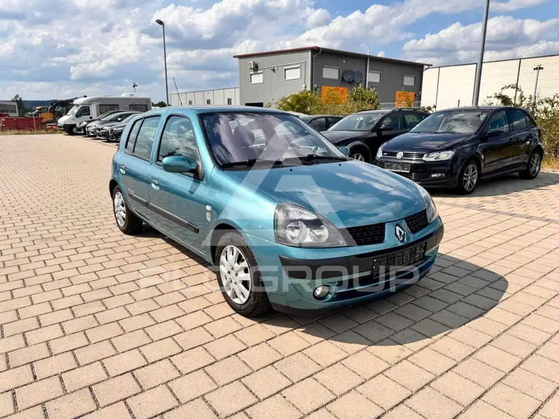 2003 Renault Clio