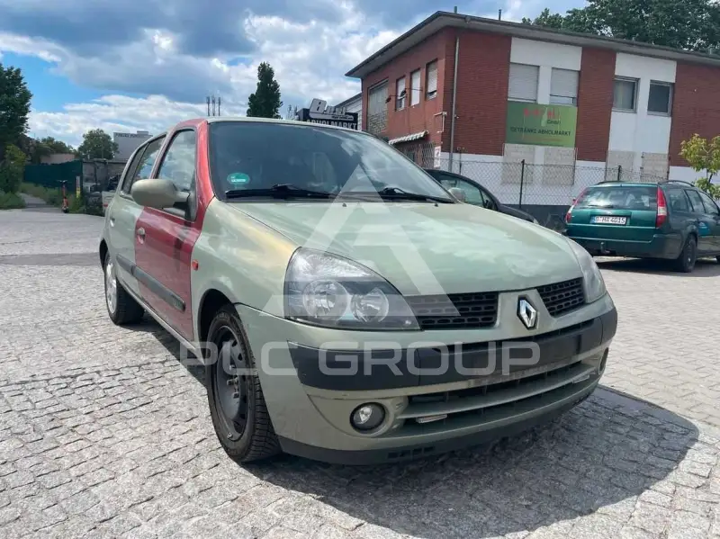 2003 Renault Clio