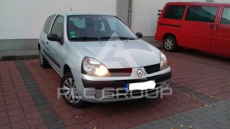 2003 Renault Clio