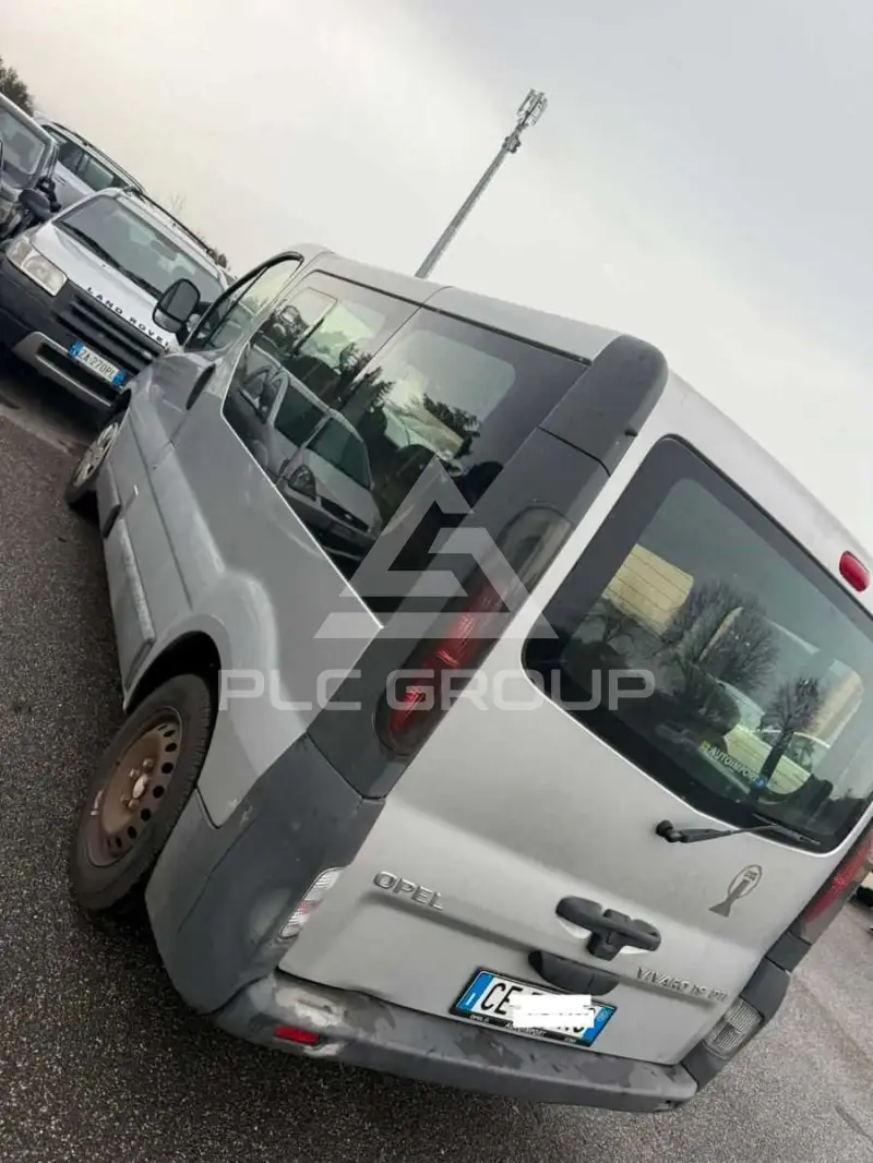 2003 Opel Vivaro