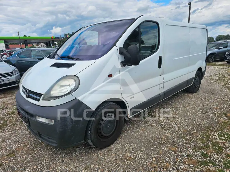 2003 Opel Vivaro