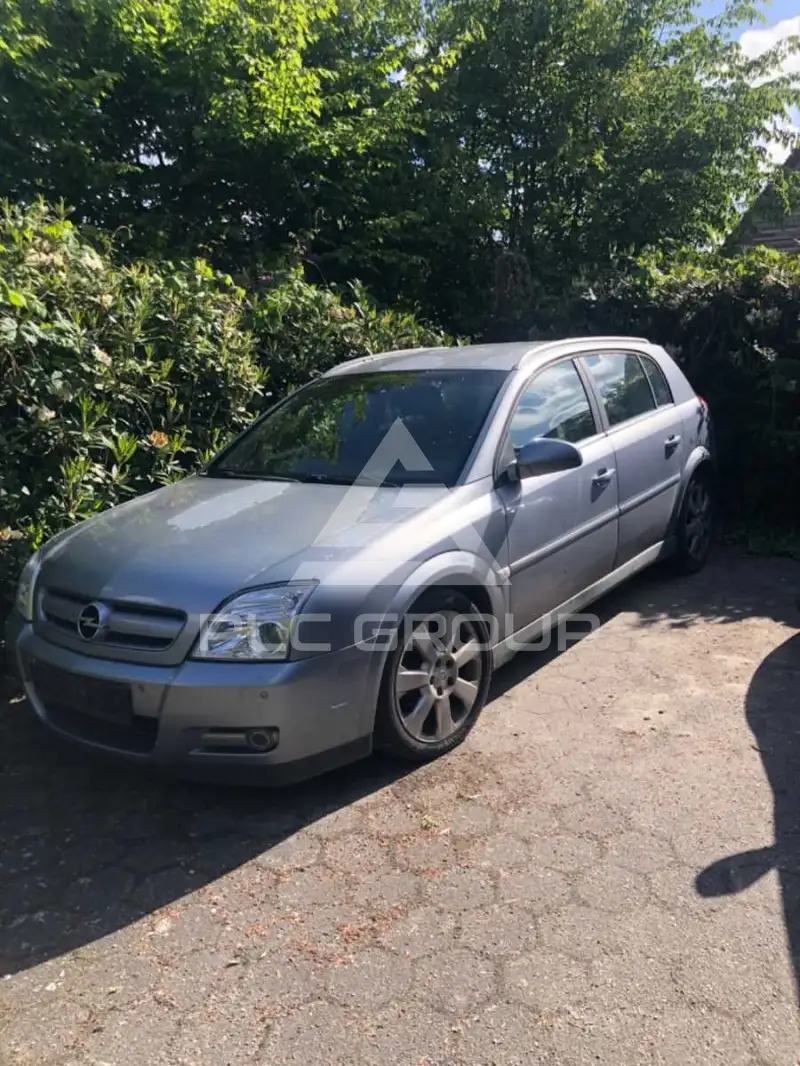 2003 Opel Signum