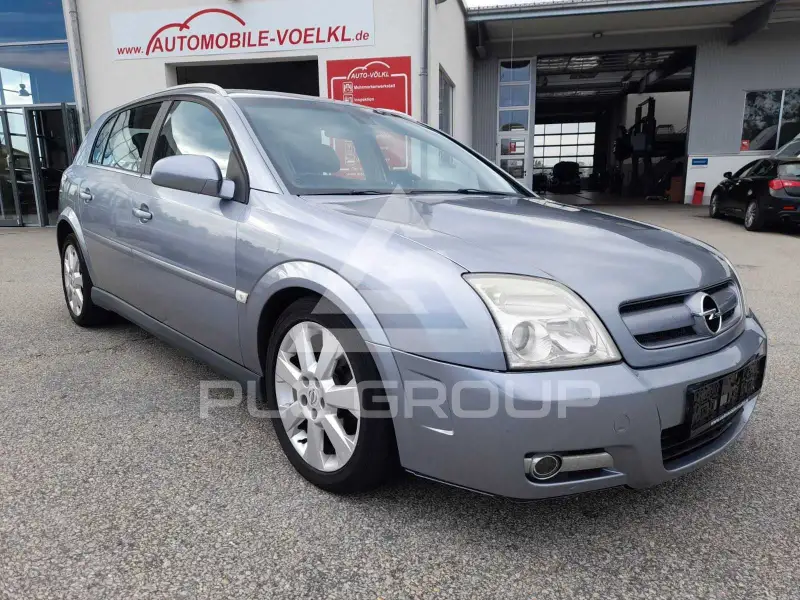 2003 Opel Signum