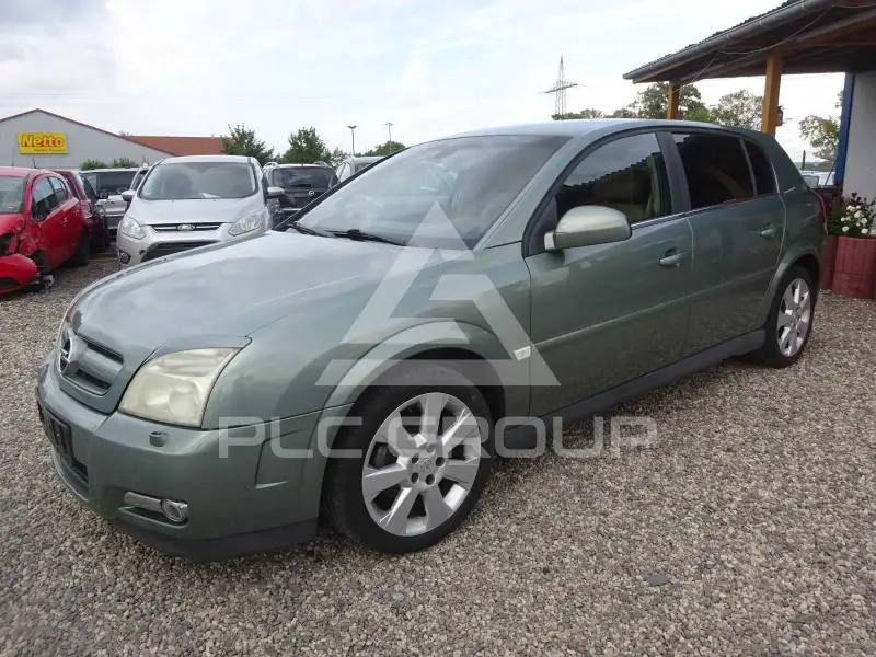 2003 Opel Signum