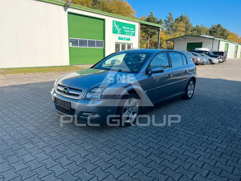 2003 Opel Signum