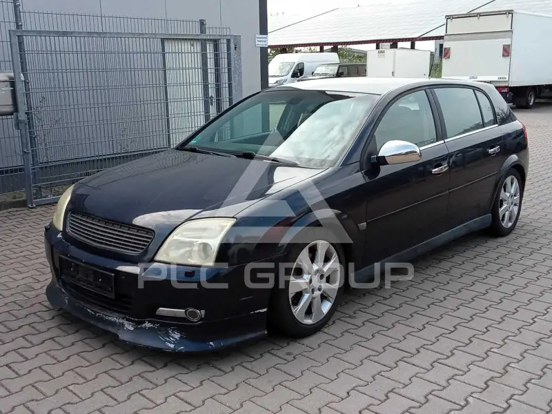 2003 Opel Signum