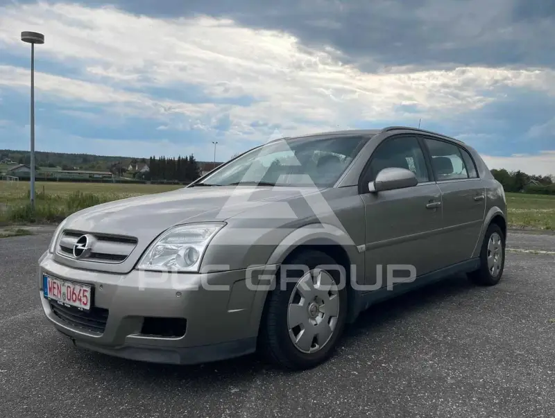 2003 Opel Signum