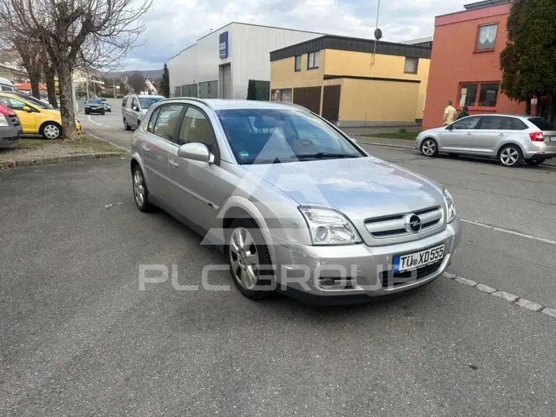 2003 Opel Signum