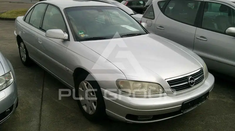 2003 Opel Omega