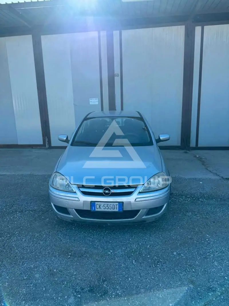 2003 Opel Corsa