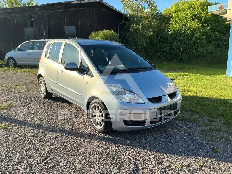 2004 Mitsubishi Colt