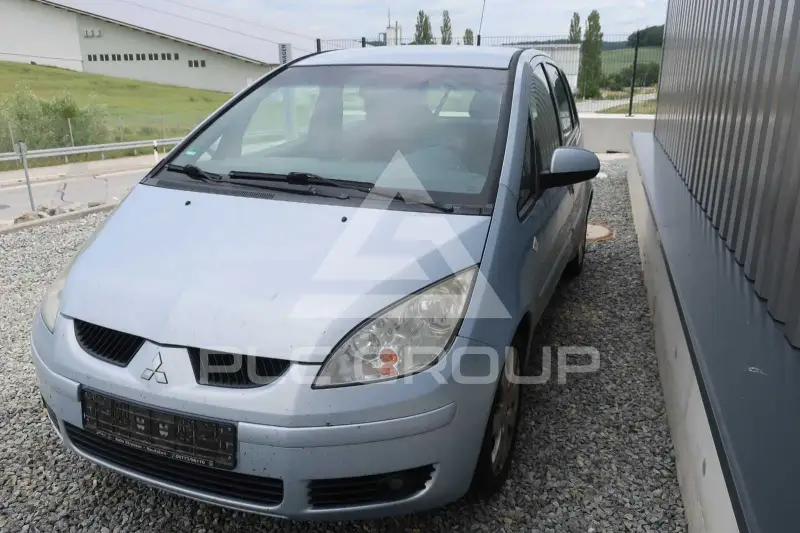 2004 Mitsubishi Colt