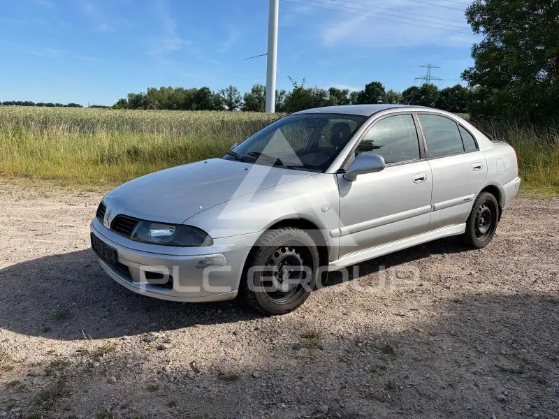 2004 Mitsubishi Carisma