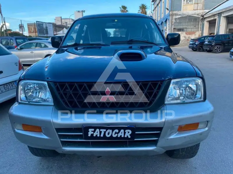 2004 Mitsubishi L200