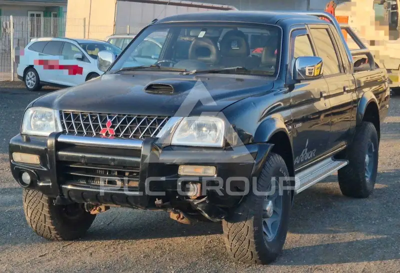 2004 Mitsubishi L200
