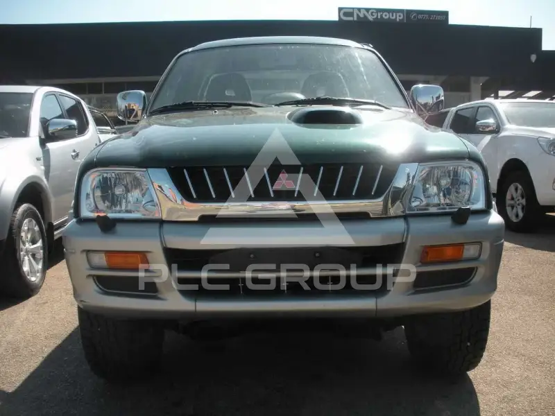 2004 Mitsubishi L200