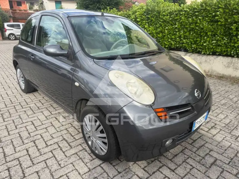 2004 Nissan MICRA