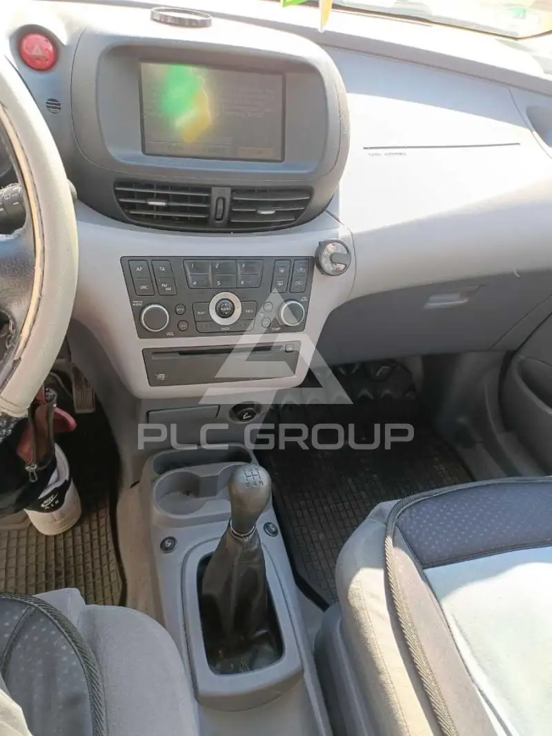 2004 Nissan ALMERA