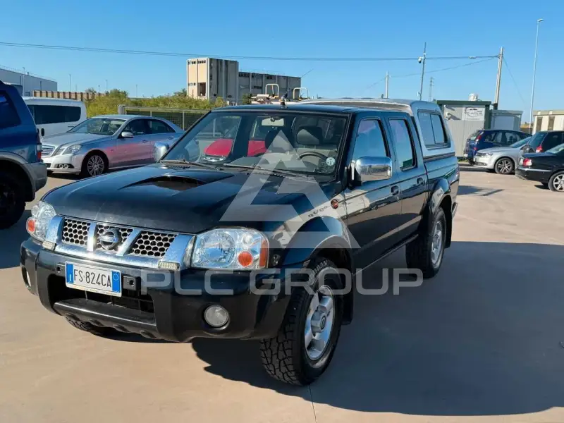 2004 Nissan Navara