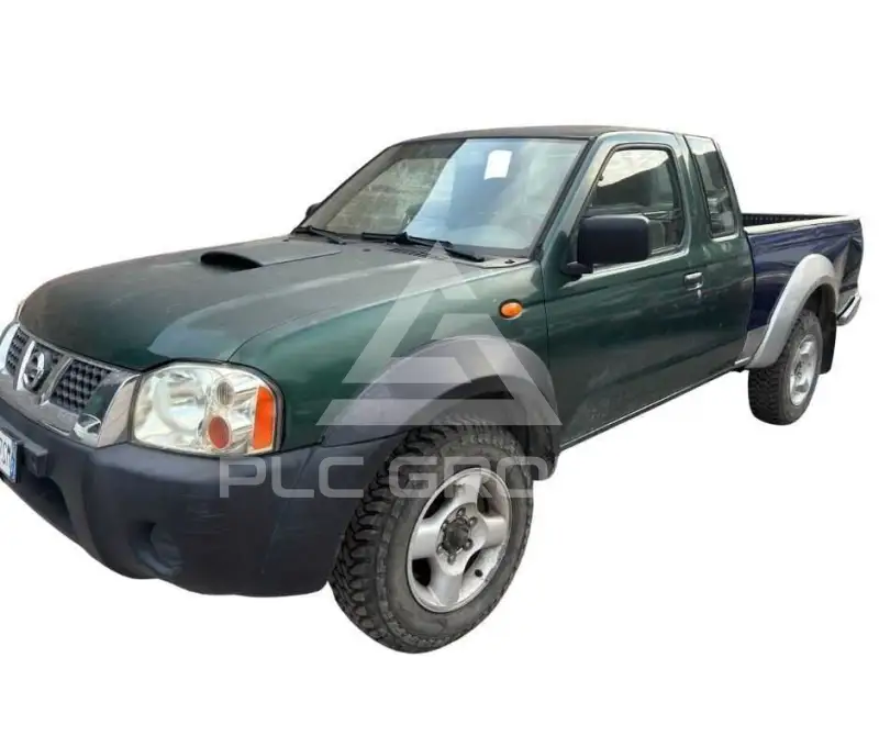 2004 Nissan KICKS