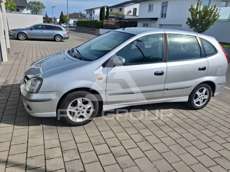 2004 Nissan ALMERA TINO