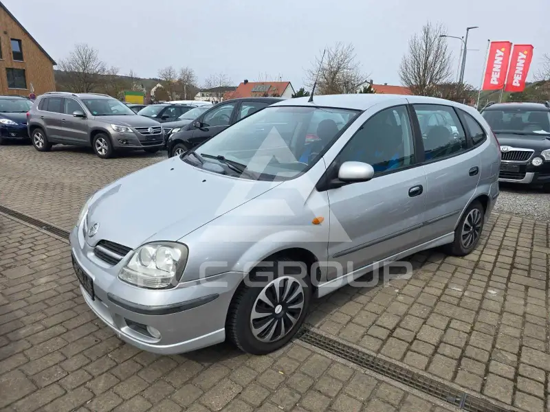 2004 Nissan ALMERA TINO
